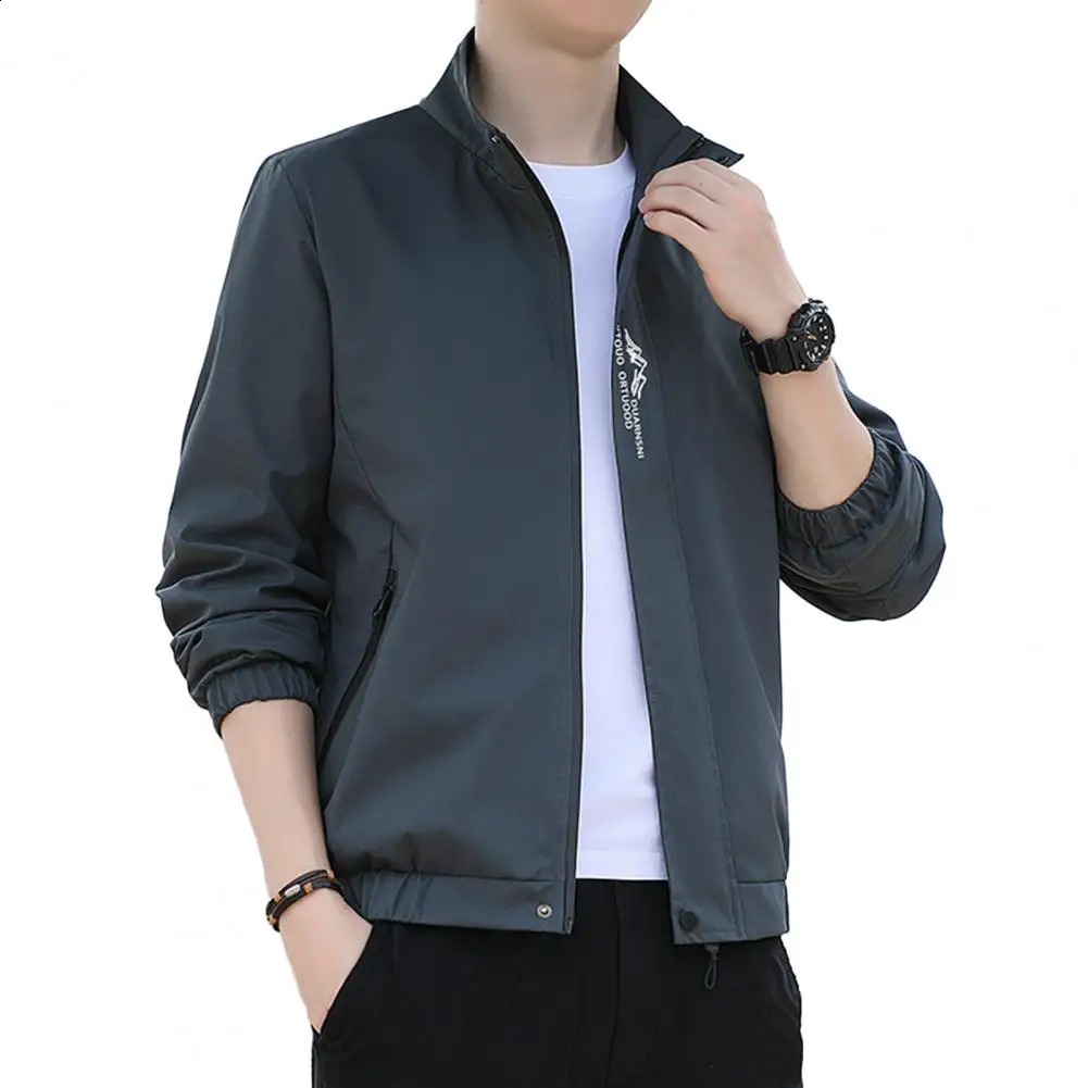 Mens spring and autumn casual jacket rack collar long sleeves embroidered letters printed zipper board ultra-thin jacket windproof 240906