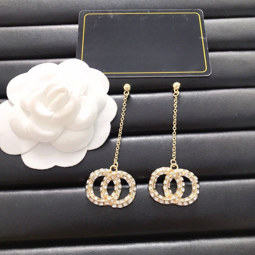 Diamond Crystal Rhinestone Earrings Designer Jewelry Brand Letters 18K Gold Plated Dangle Earrings For Women Lady Party Wedding Gift