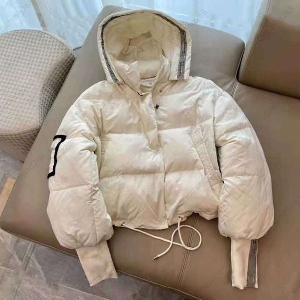 Womans Designer Down Jacket Autumn and Winter Women Puffer Jackets Coat Embroidery C Lapel Hooded Zipper Casual Short Small Parka Giacca Windbreaker 25s