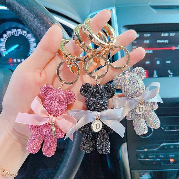 Luxury Jewelry Full Rhinestone Bear Car Keychain Creative Letter Large Button Keychain Package Pendant Doll Party Gift W250411