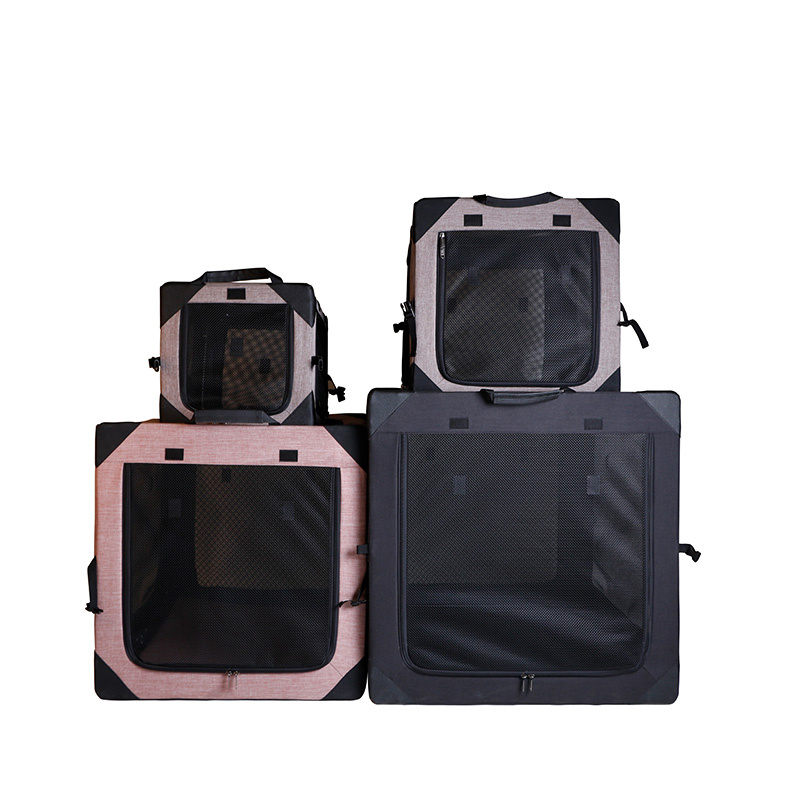 2021 New design Portable Pet Car Box Portable Breathable Cage Foldable