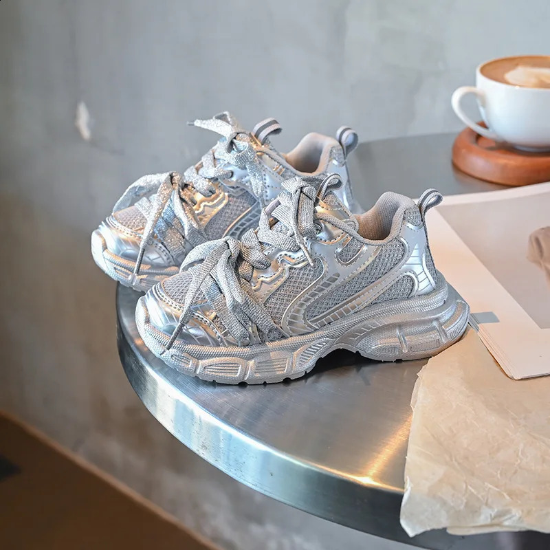 2024 Autumn New Childrens Casual Shoes for Girls Fashionable n Style Breathable Soft Bottom Running Edition Sports Shoes 240912 S251027