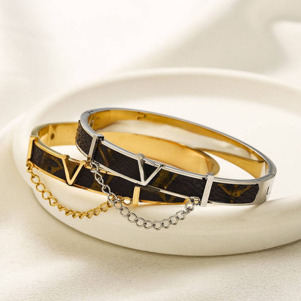 Designer Bracelet Fashion Luxury Jewelrys Bangle Plated Silver stainless steel Diamond for Women Bracelets Classic designer Jewelry Gift high-quality