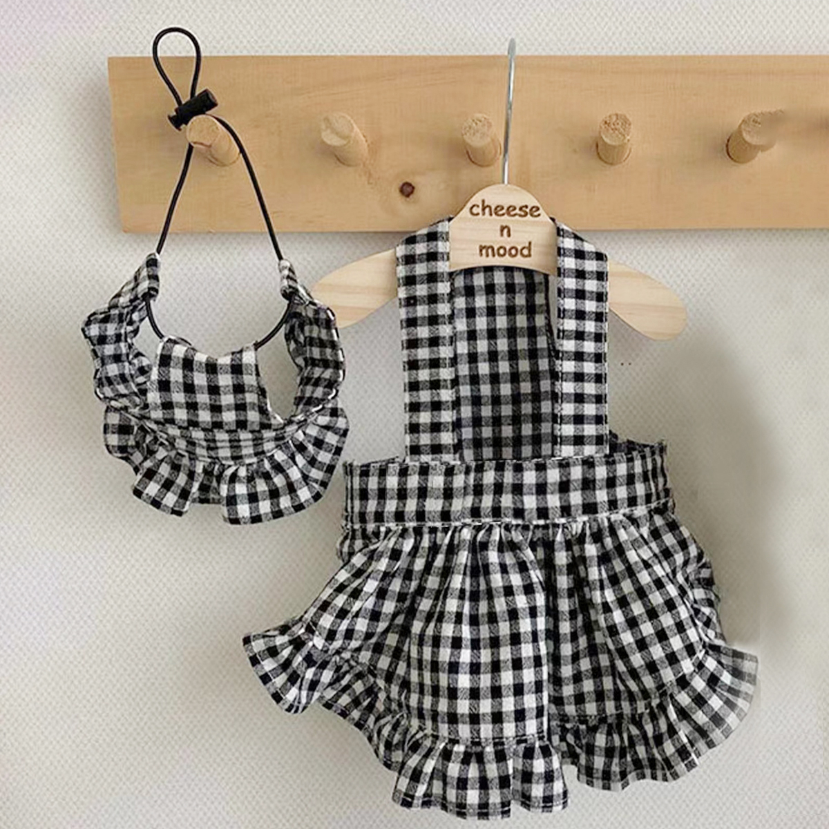 Pet Dress Cute Skirt Spring & Summer Cat and Dog Clothes For Small Medium Large Dog Poodle Chihuahua Teddy Red Plaid Costumes