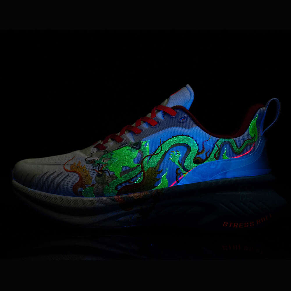 Onemix 2024 original Running Shoes for Men Ultralight Wear-resistant Gym outdoor women Workout Breathable Sports Male Sneaker
