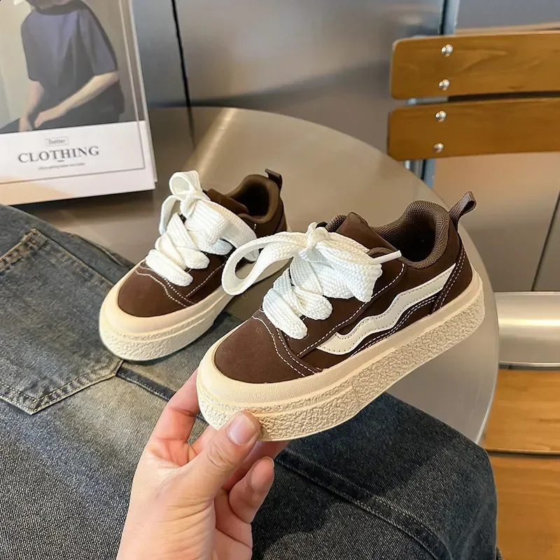 2024 Boys and Girls Canvas Shoes Childrens School Performance Shoes Baby Childrens Biscuits Bottom Breathable Childrens Shoes 240912