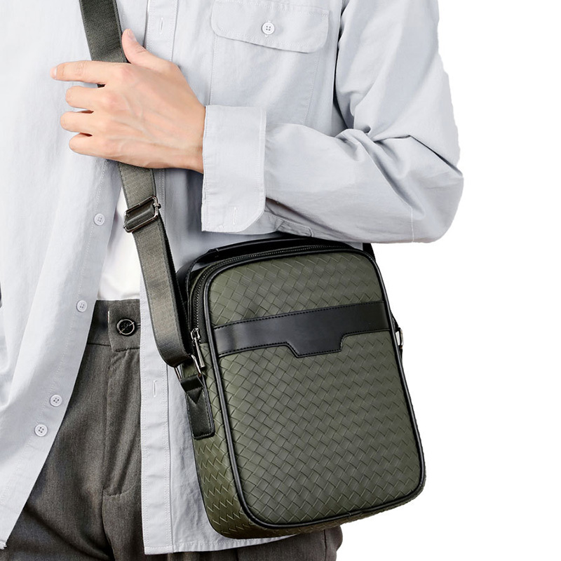Luxurys Designer bags men Leather Messenger Purse Crossbody Bags Shopping Bag Plain Shoulder bag Handbags Women Wallets purse tote bag CUD2409121
