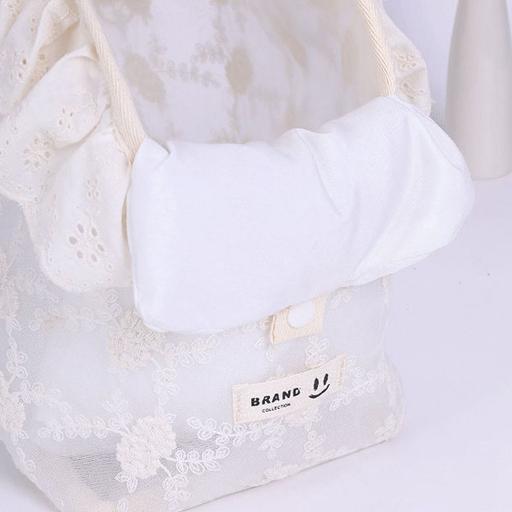 Lace Cat Carry Bag Portable polyester Handbag Puppy Messenger Bag Outcroppable Tote Pet Knapsack Cat