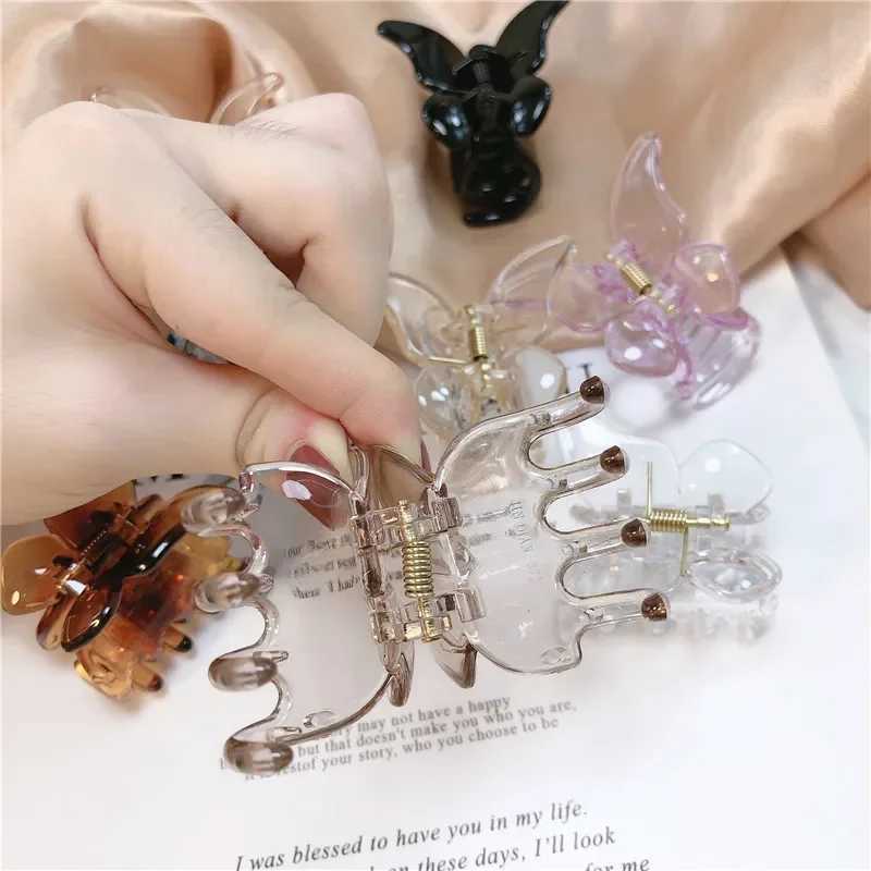 1PC Cute Butterfly Hair Claws Small Size Barrettes Hair Accessories Korean Fashion Women Hair Claw Solid Color Pins New HeadwearX2409