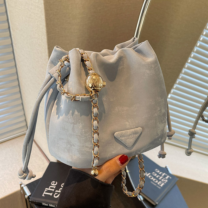 New designer backpack 2024 New Fashionable Texture Korean Edition Solid Color Simple Fashion Versatile Single Shoulder Crossbody Bucket Bag