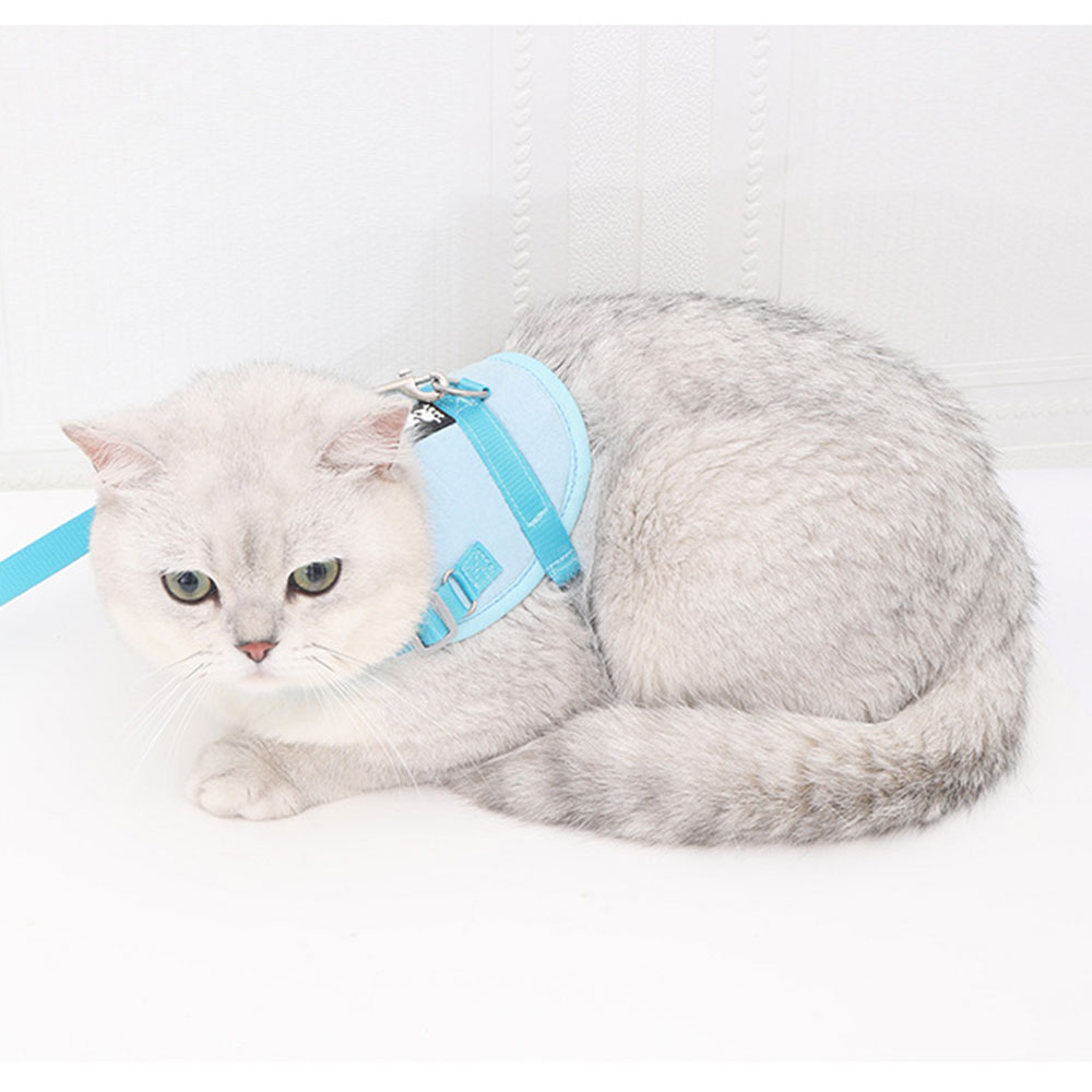 Cat Harness and Leash Set, Adjustable Light and Breathable Chest Harness with Leash for Kittens and Puppies Kitten Accessories