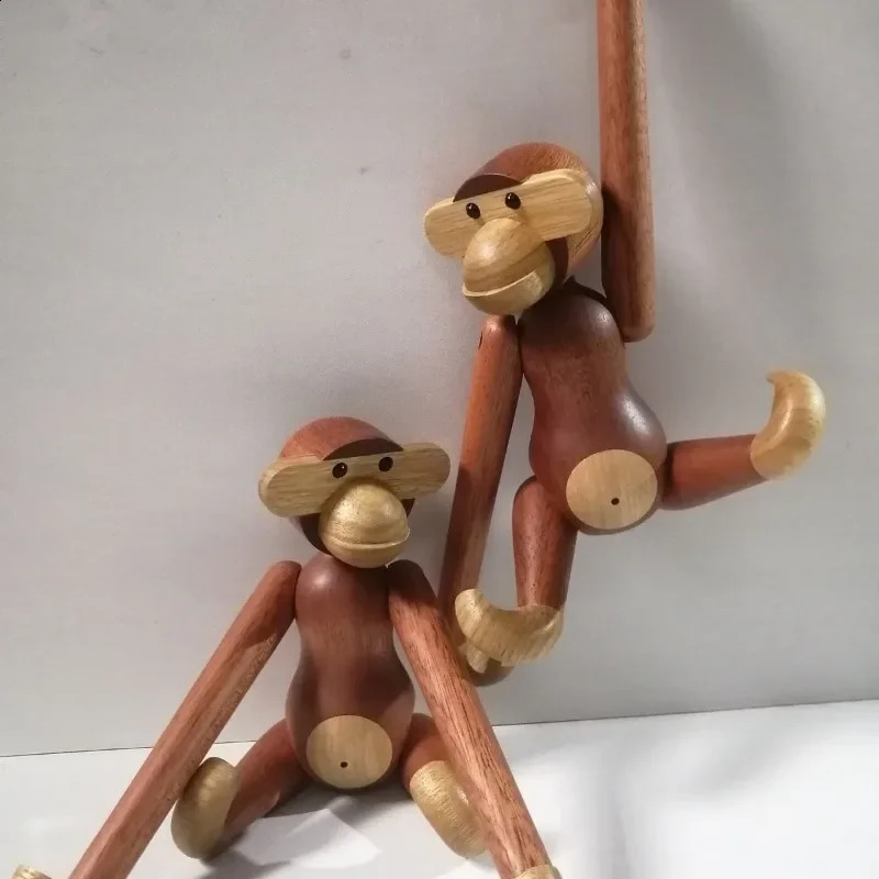 Wood Art Monkey Figurines Miniature Living Room Desktop Ornaments Creative Wall Hangings Interior Home Decoration Accessories 240902