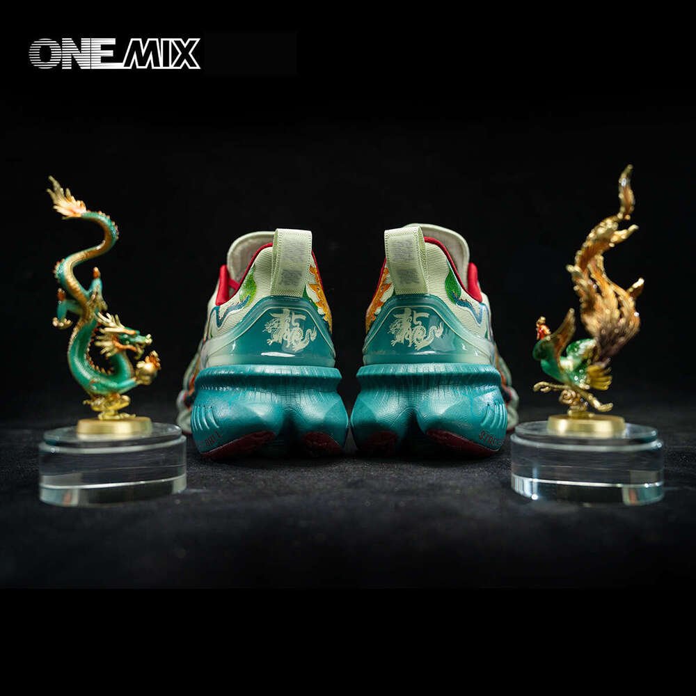 Onemix 2024 original Running Shoes for Men Ultralight Wear-resistant Gym outdoor women Workout Breathable Sports Male Sneaker