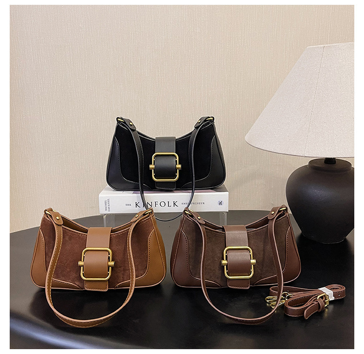 Korean version contrasting underarm for women 2024 autumn and winter new fashion handbag shoulder diagonal cross saddle bag