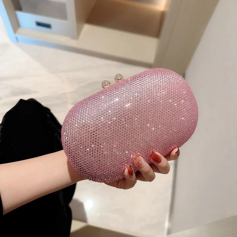 y Diamond Womens Clutch Elegant Rhinestone Evening Bag 4color Shining Wedding Party Handbag Chain 240910