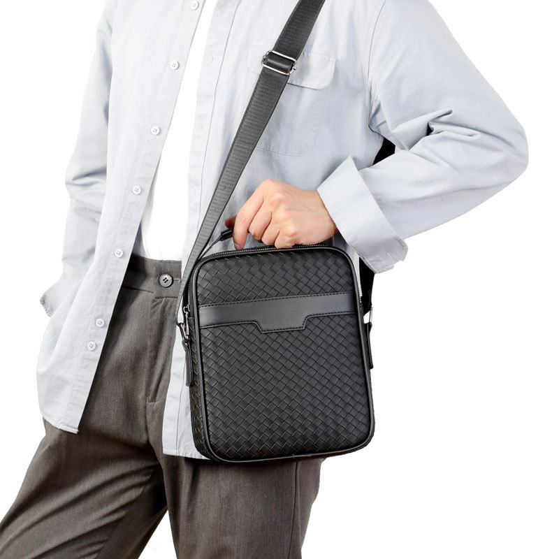 Luxurys Designer bags men Leather Messenger Purse Crossbody Bags Shopping Bag Plain Shoulder bag Handbags Women Wallets purse tote bag CUD2409121