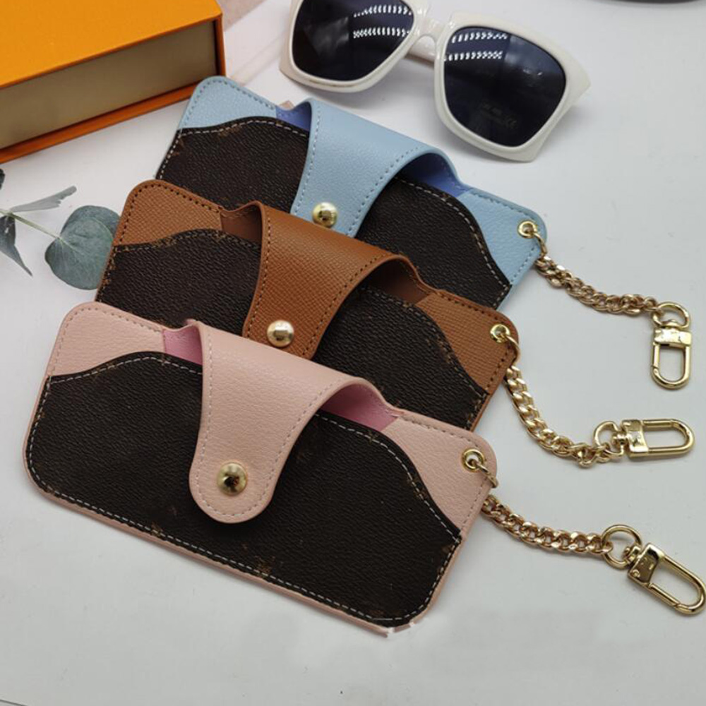 New Brown Round Coin Purse Bag Model Keychain Key Chains & Ring Holder Presbyopia Designer Letter Keychains For Porte Clef Gift Men Women Car Bag Pendant Accessories