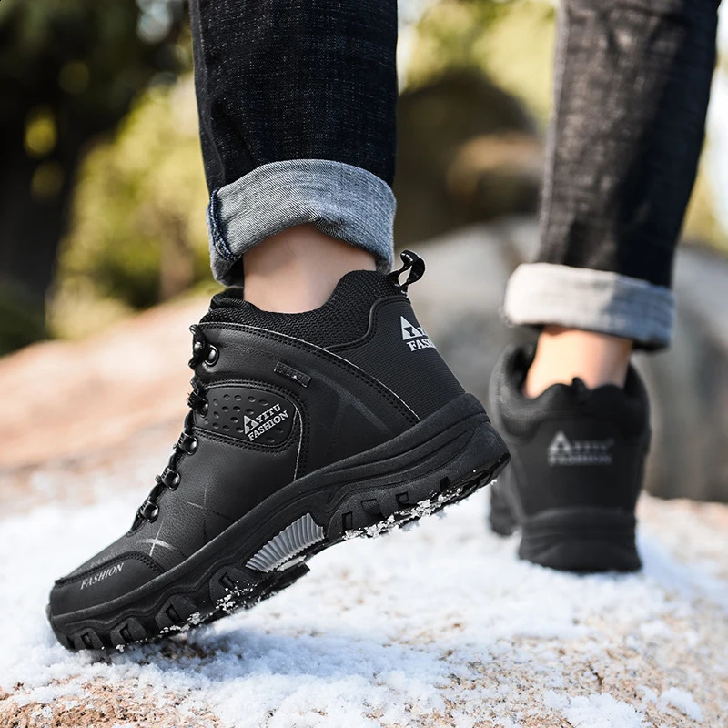 Men Winter Snow Boots Waterproof Leather Sneakers Super Warm Mens Boots Outdoor Male Hiking Boots Work Shoes Size 39-47 240904