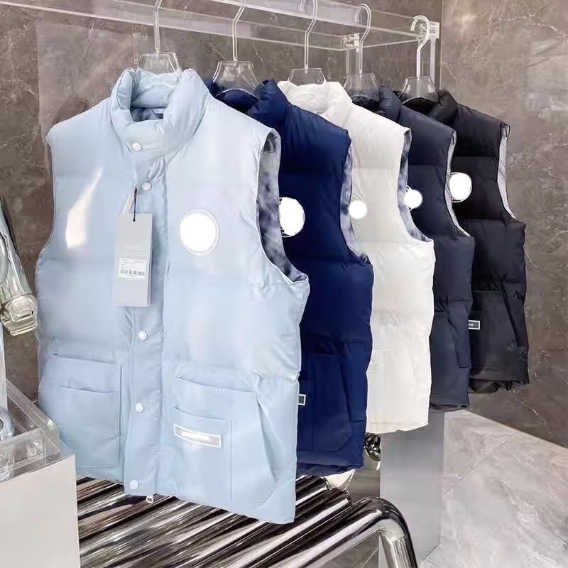 High-End Gilet Unisex - Stylish Canadian Down Jacket with Superior Thermal Protection