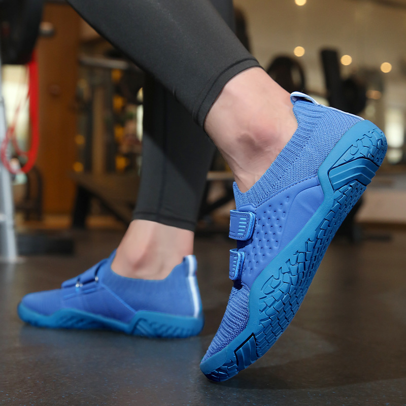 Breathable Sneakers Men Shoes Fashion Shoes For Men Climbing Hiking Gym Shoes Men Outdoor Beach Wading Tenis Barefoot Sneakers