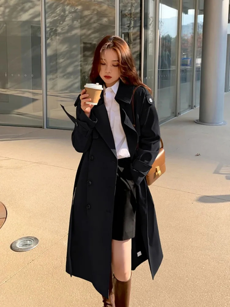 British style Spring and Autumn womens trench coat trendy and fashionable style medium length coat 240911