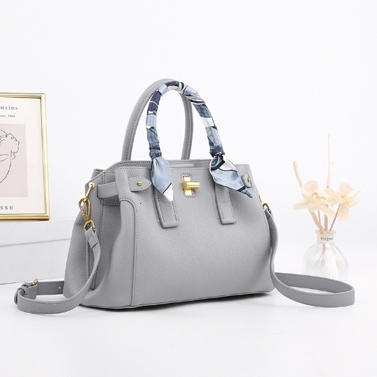 2024 Mom's Wedding Bag, Large Capacity Handbag, New Single Shoulder Crossbody Bag for Women