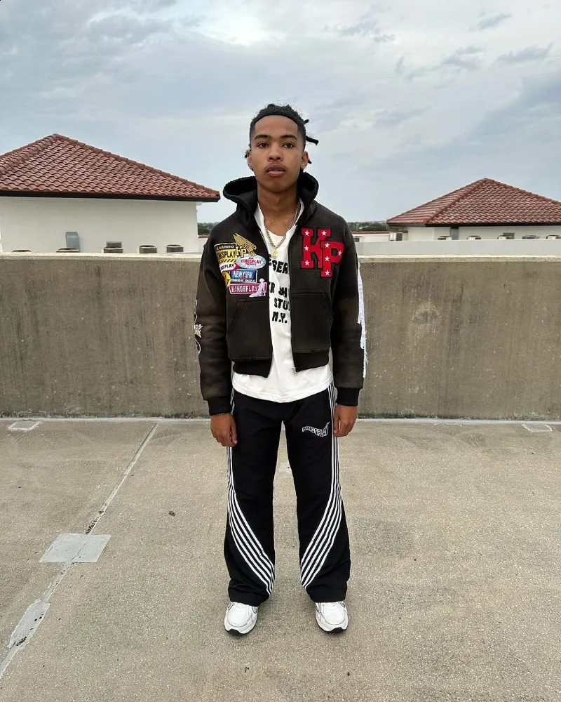 American letter printing lightning embroidery super large hooded sweatshirt for women Y2k street hiphop paradigm casual zipper men 240904