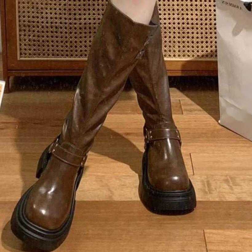 Long Fashion Boots Womens Thick Soled Martin Boots Autumn Winter Versatile And Slimming Western Knight Boots 240826