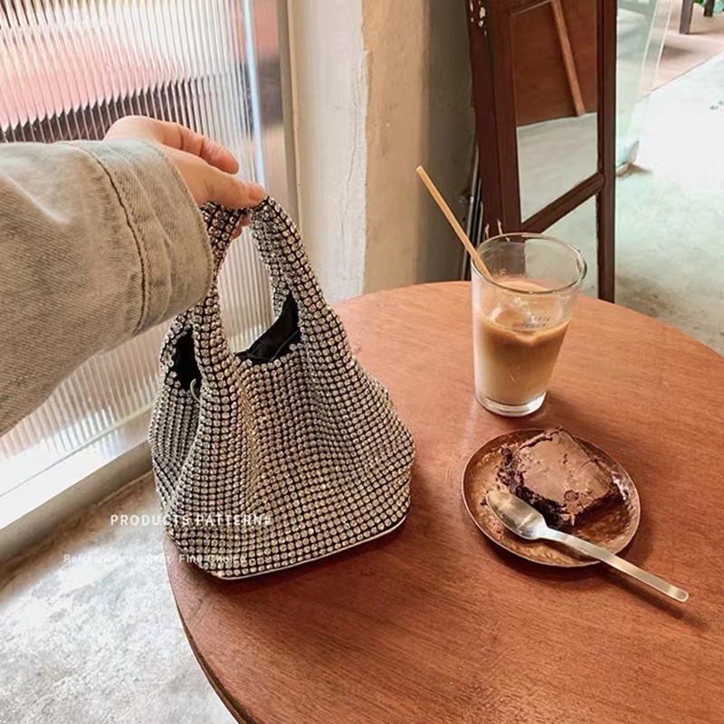 2025S designer New style bag women messenger bag Korean version of the diamond handbag vegetable basket rhinestone bag light luxury high-end bucket ba
