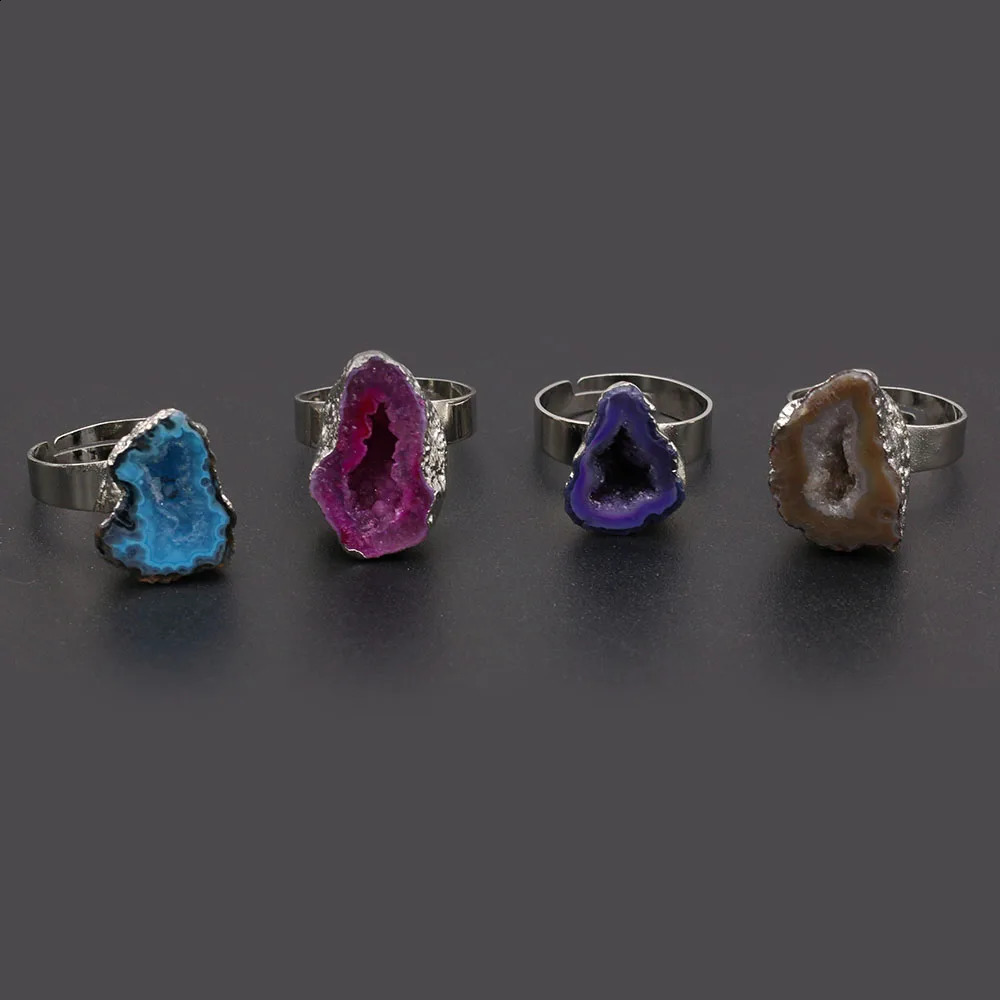 Natural Stone Ring Zinc Alloy Agate Crystal Cluster with Adjustable Size for Ladies Fashion Jewelry Gifts 240906