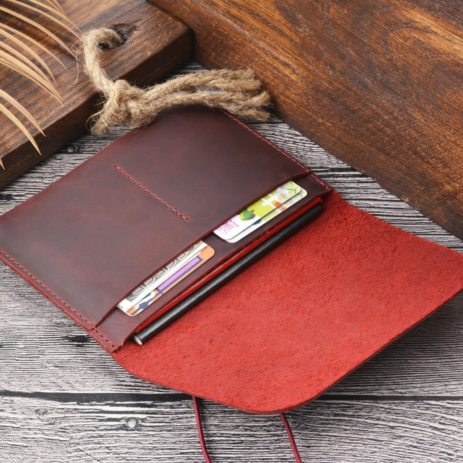 Moterm Passport Holder Cover with Credit ID Card Holder Crazy Horse Leather Vintage Customizable Business Card Wallet Wholesale 240912