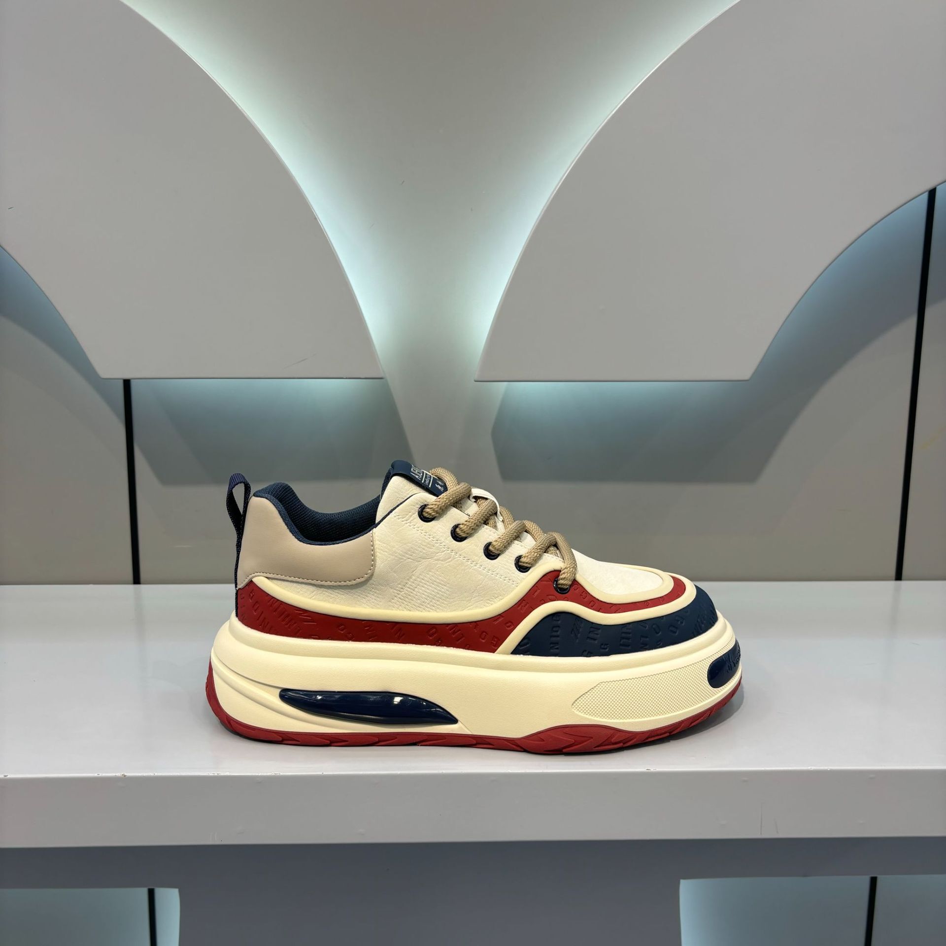 Ddmybear Trendy Men's Color Blocked Dad 2024 Fashionable Printed Versatile Height Increasing Lightweight Campus Trendy Casual Shoes Chinese Brand