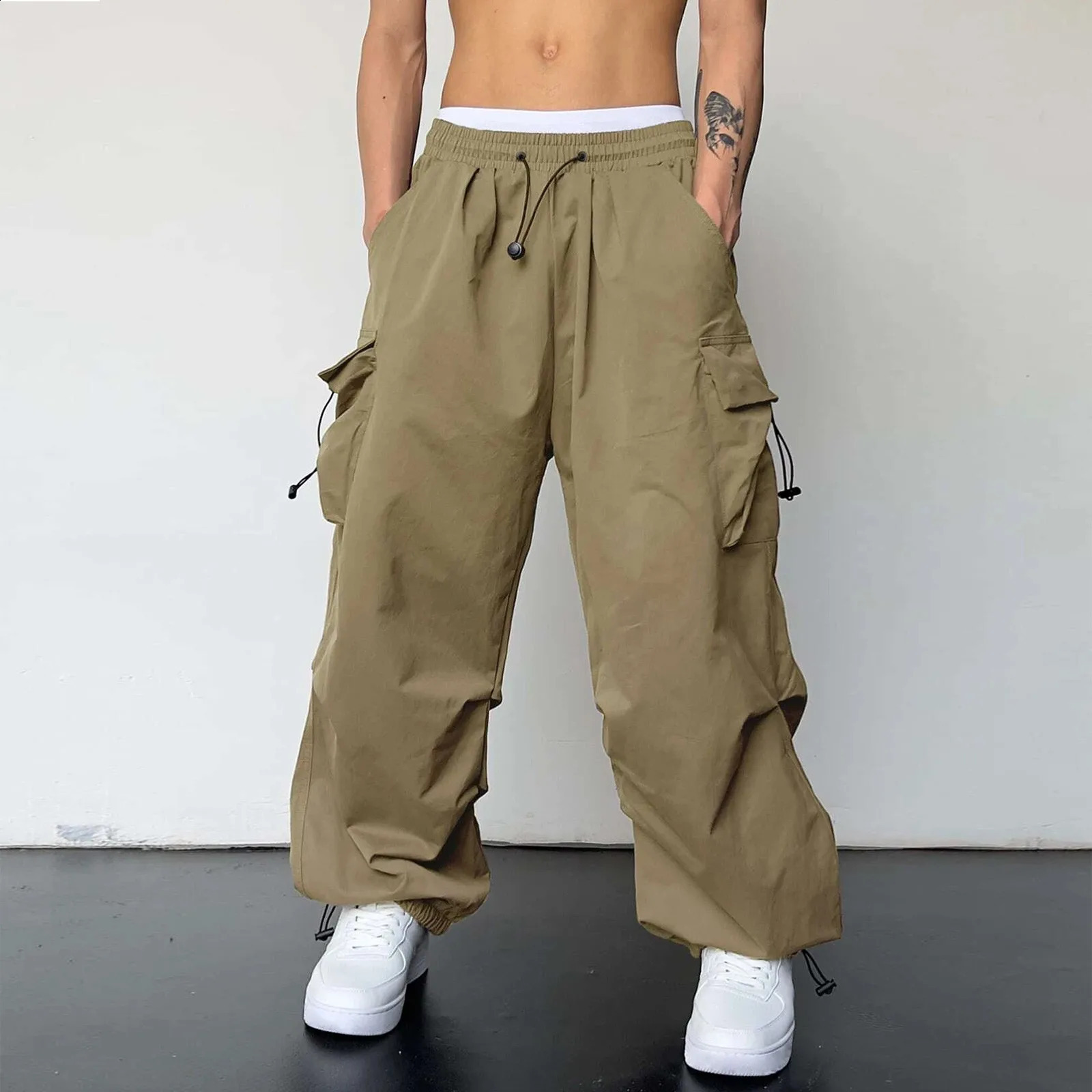 Oversized Cargo Parachute Pants Men Streetwear Vintage Y2k Hip Hop Wide Leg Joggers Baggy Casual Sweatpants Cargo Pants 240911