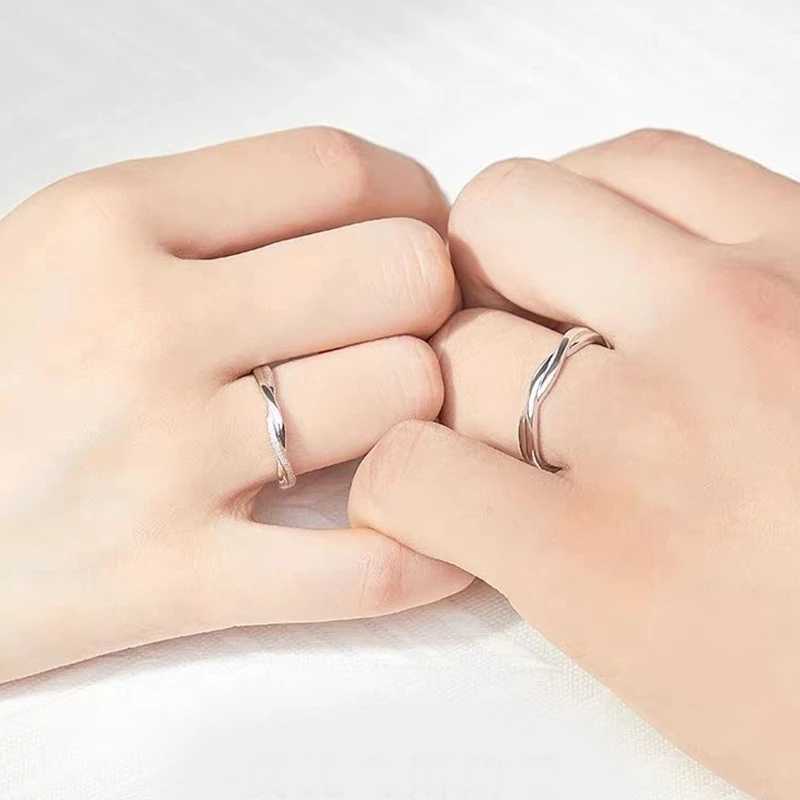 Couple Ring Set Silver Simple Opening Adjustable Finger Ring Luxury Jewelry Suitable for Womens Anniversary Gifts W240912