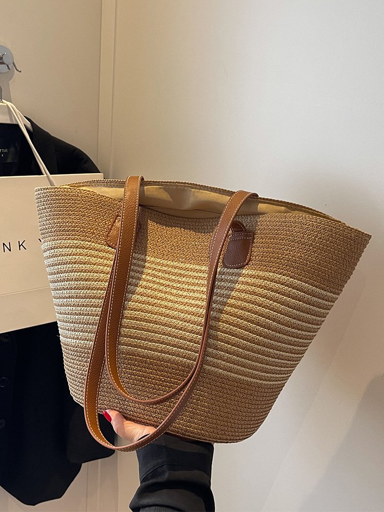 Bag Designer Beach For Women: Large Capacity Hot Striped Woven Handheld Vacation Tote Women: