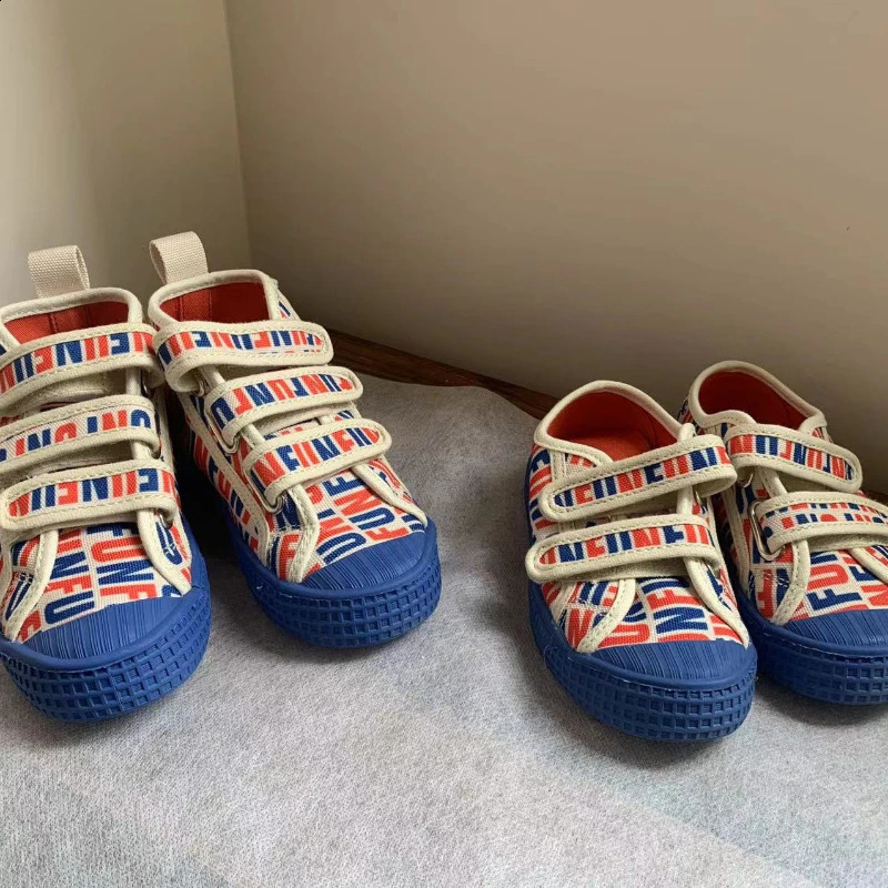 Childrens canvas shoes childrens shoes girls breathable casual sports shoes childrens sports shoes childrens sports shoes 240913