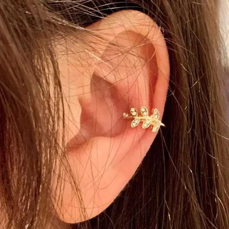1Pcs Simple Fashion Crystal cz Star Leaf Clip Earrings for Women C reative C Ear Cuff Non-Piercing Fake Earrings Party JewelryX240913