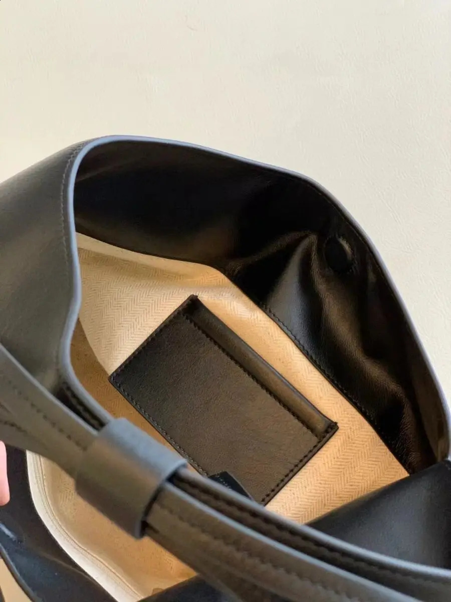 Miyagawa Handbag Womens Year Korean Bow Fashion Sweet Shoulder Bag 240910