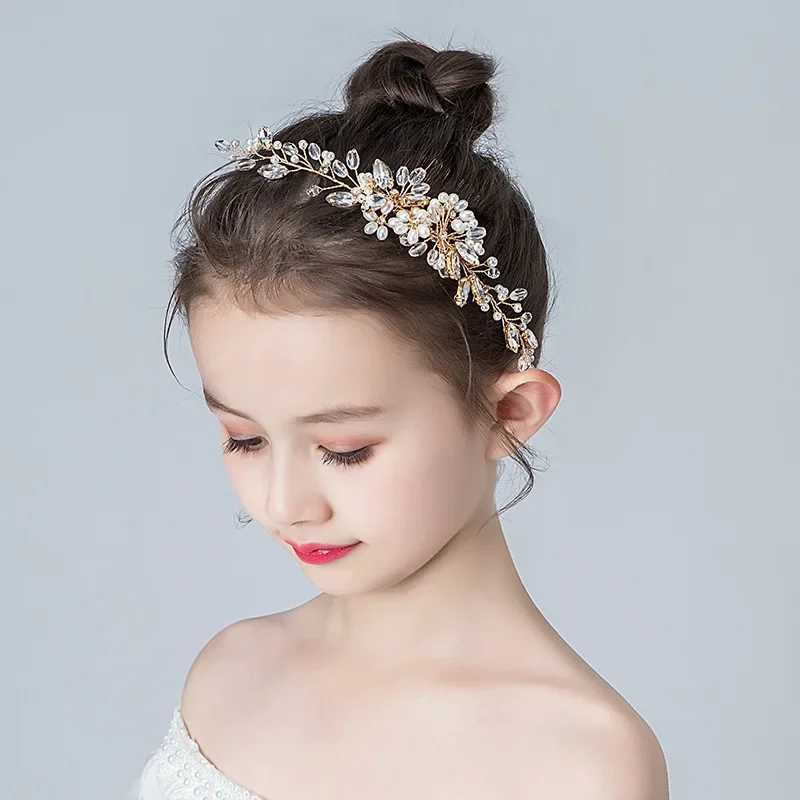 Wedding Hair Accessories Flower Hair Clips Hairpin Crystal Bride Headdress for Women Faux Pearl Barrettes Hair Combs Hair DecorX240913