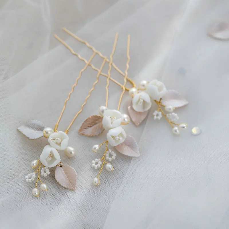 Romantic Gold Silver Color Leaf Bridal Hair Comb Delicate Ceramic Flowers Headpiece Natural Pearl Women Wedding AccessoriesX240913