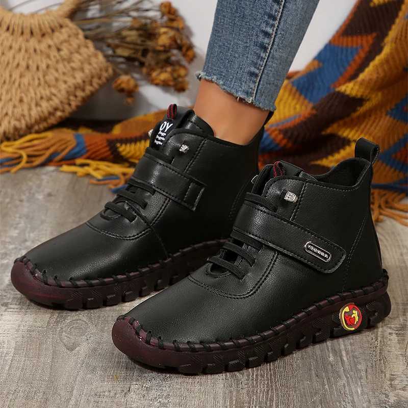 Pu Leather Red Boots Woman Soft Bottom Orthopedic Autumn Winter Shoes Women Plus Size Fleece Ankle Boots for Women M240912