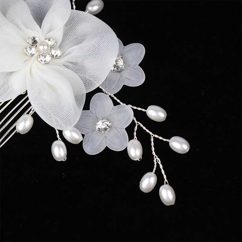 Handmade Elegant Pearl Hair Pins White Flower Rhinestone Hair Comb For Wedding Party Headwear Bridal Hair AccessoriesX240913