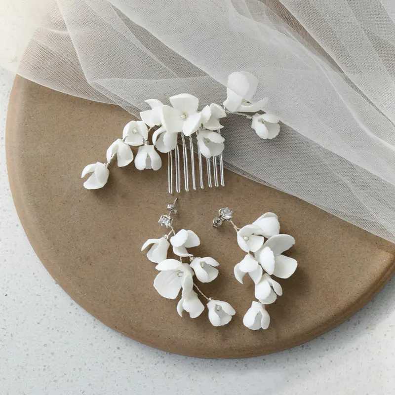 Handmade Ceramic Flower Hair Comb For Bridal Shiny Rhinestone Silver Color Earring For Women Wedding Accessories Prom JewelryX240913