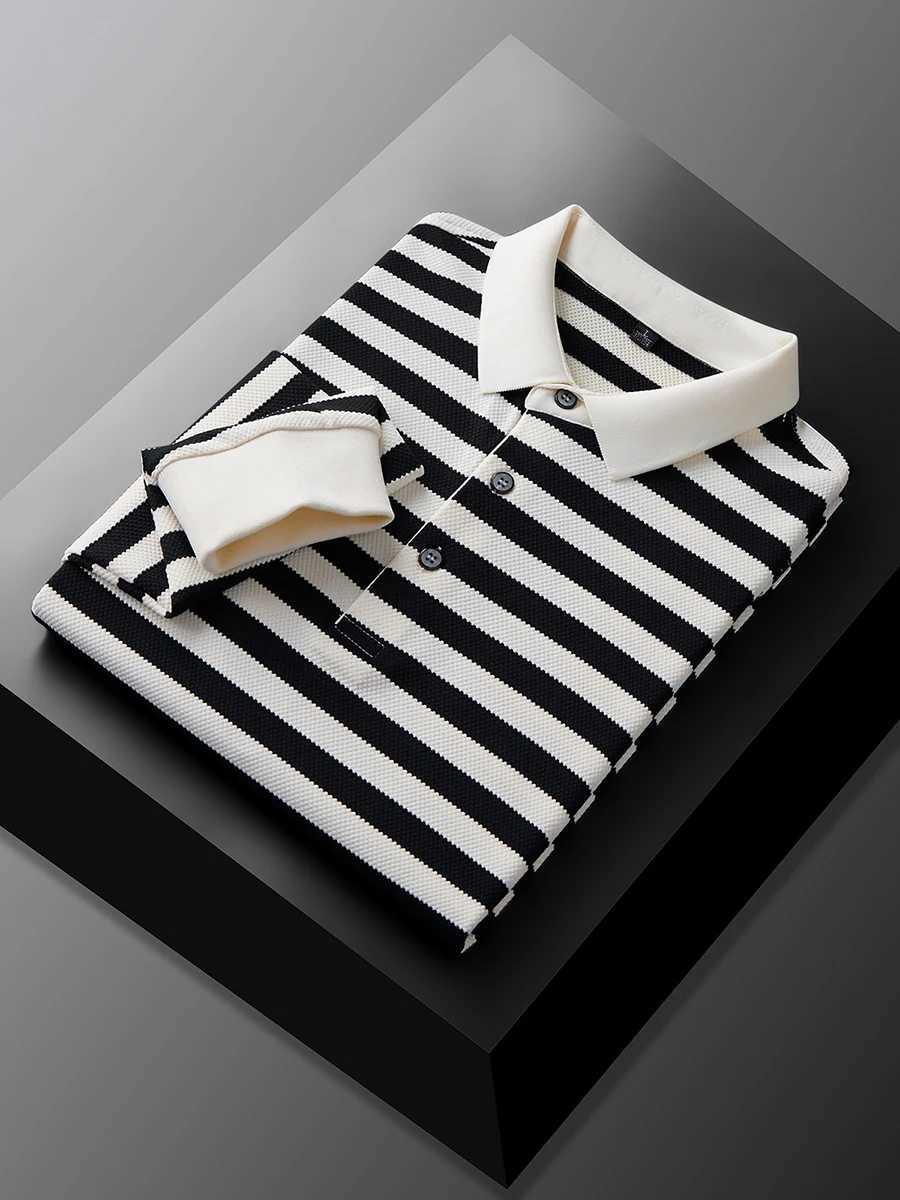 High quality mens polo shirt with pineapple flower stripes hot selling long sleeved autumn trackless T-shirt fashionable and simple mens dress W240913