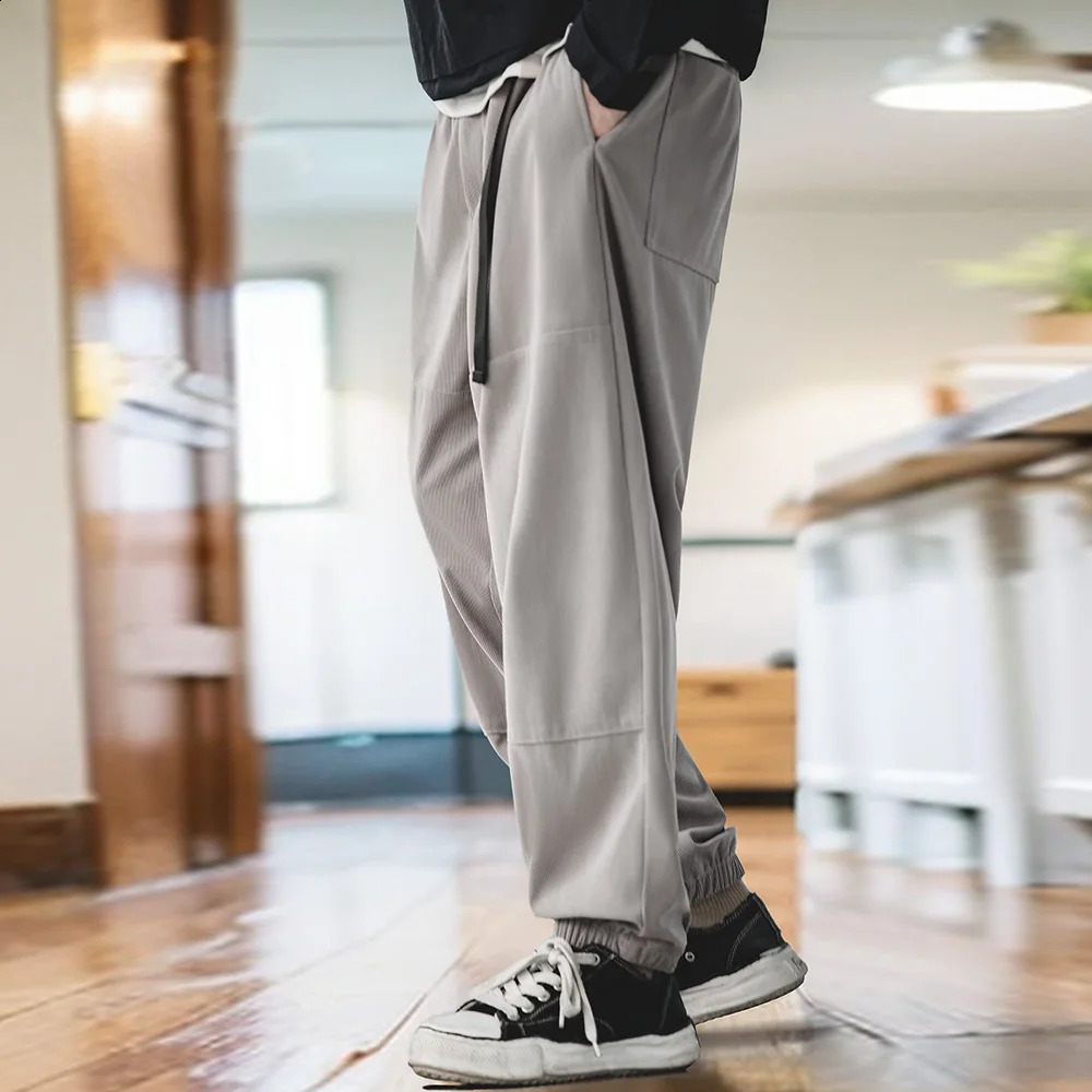 Maden Mens Casual Drawstring Corduroy Pants Loose Elastic Waist Wide Leg Relaxed Fit Trousers Outdoor Cityboy Jogger Sweatpants 240904