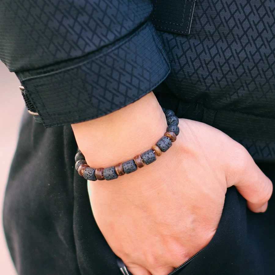 New mens wooden bracelet natural volcanic stone bracelet handmade prayer meditation yoga bracelet Pulsera Madera Hombre Joias W240913