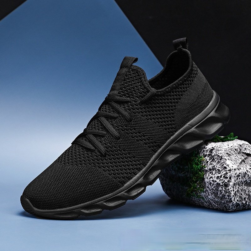 Man Summer Fashion Sneakers Men's Air Mesh Breathable Jogging Sport Shoes Men Solid Color Comfortable Light Casual Running Shoes