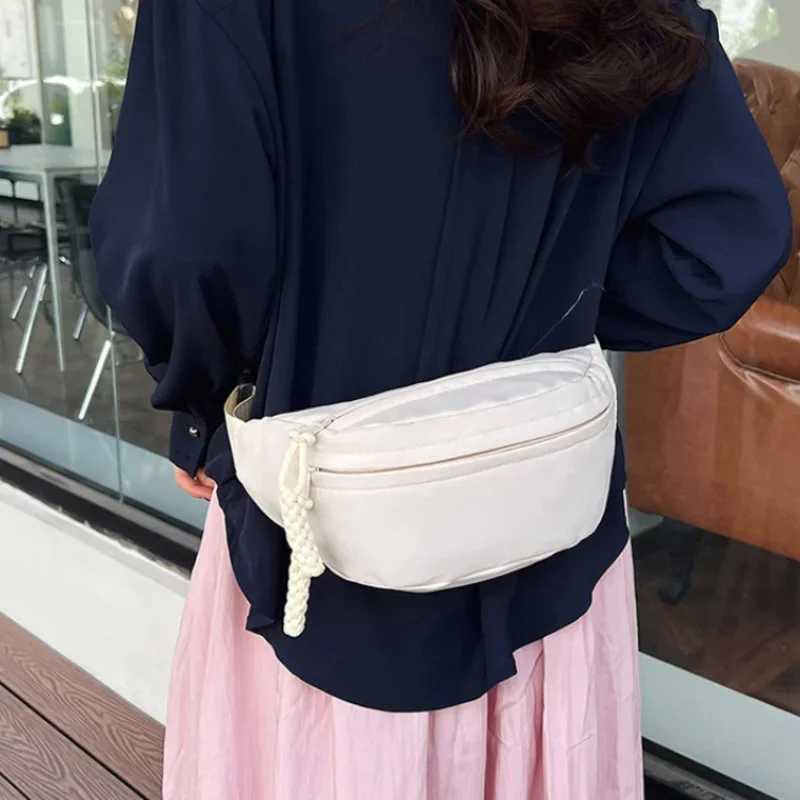 Fashion Street Trend Women Waist Bag Personalized Simple Solid Color Crescent Bag Lightweight High Quality Sports Crossbody Bag Z240912