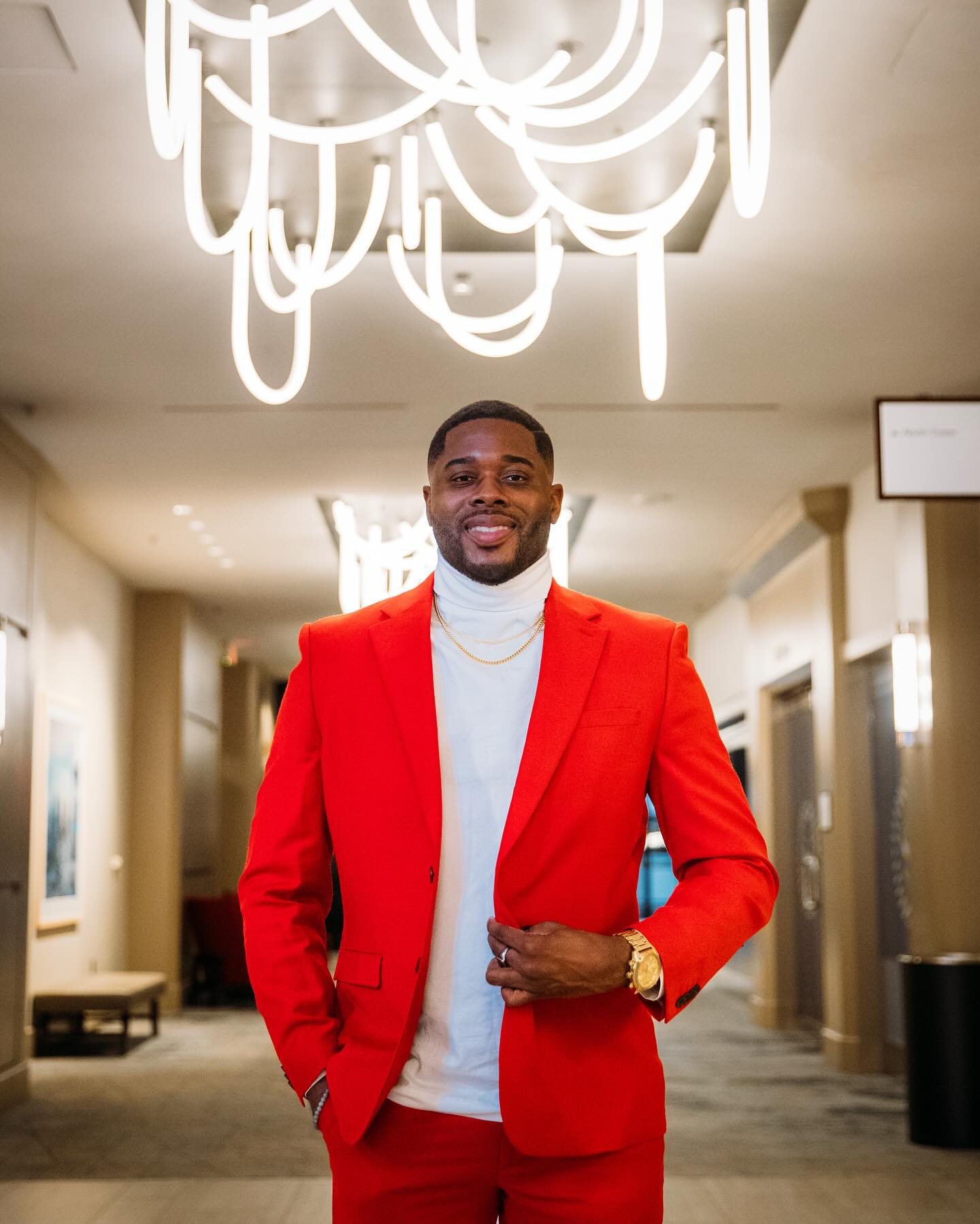 Slim Red Fit Mens Suits Notched Lapel Party Blazers Pieces Sets Wedding Tuxedos Plus Size Prom Suit With Jacket And Pants