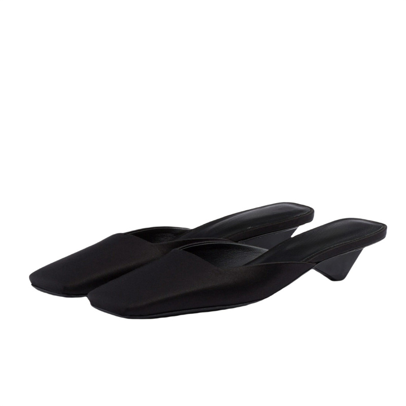 Summer Square Head Shallow Mouth Satins Triangle Heel Slippers Fashion Minimalist Retro Commuting Casual Low Heel Sandals 43